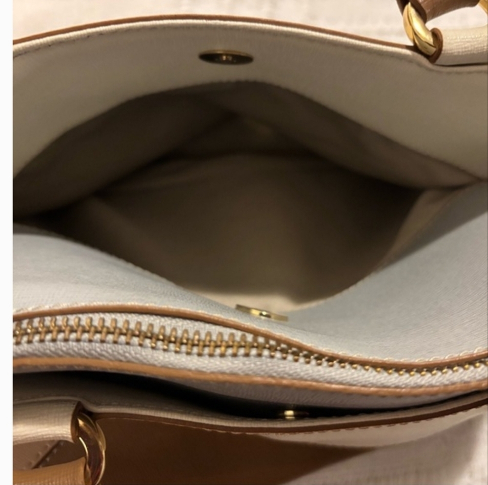 Iacucci Genuine Leather Color Block Hand Bag - Picture 3 of 4